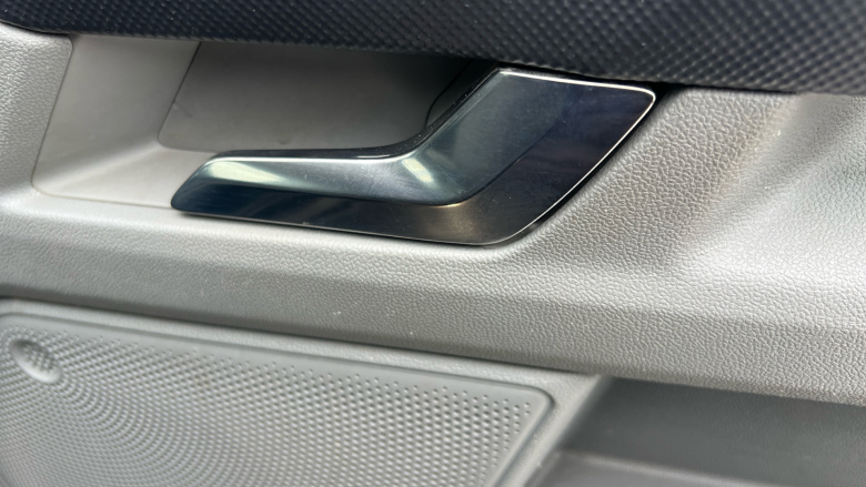 Ford Transit Custom 300 L1 Diesel Fwd 2.0 EcoBlue 136ps H1 Van Limited